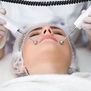 Microdermabrasion + ultrasons (1h30)